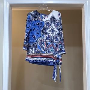 CATO 3/4 length Cuff Sleeve Blouse Size Medium